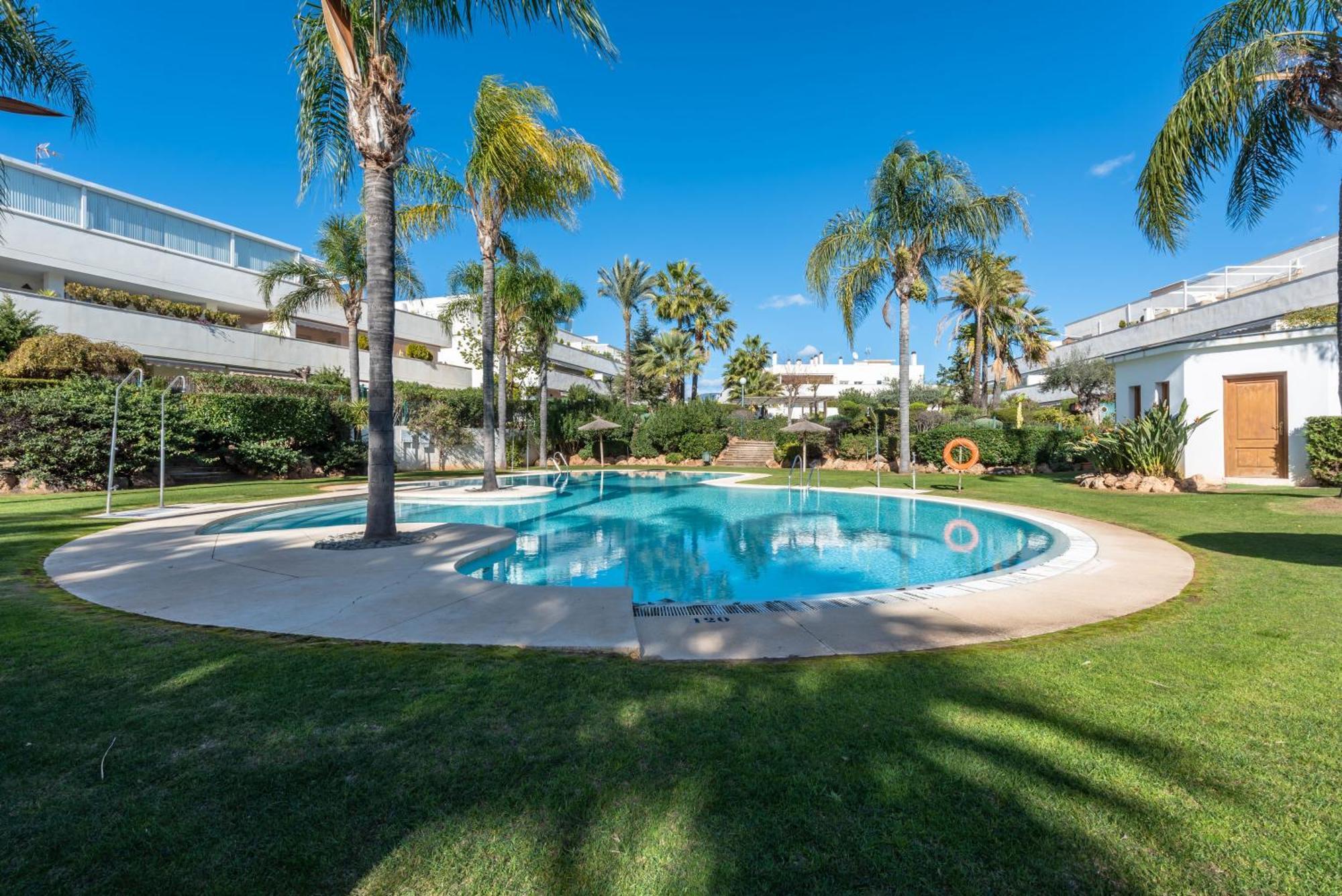 Apartment Altos De Banus Lv *